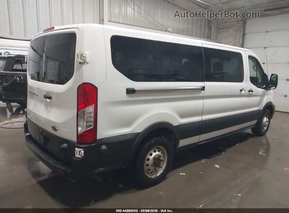 1FBAX9Y85LKB23529 2020 FORD PASSENGER Белый 