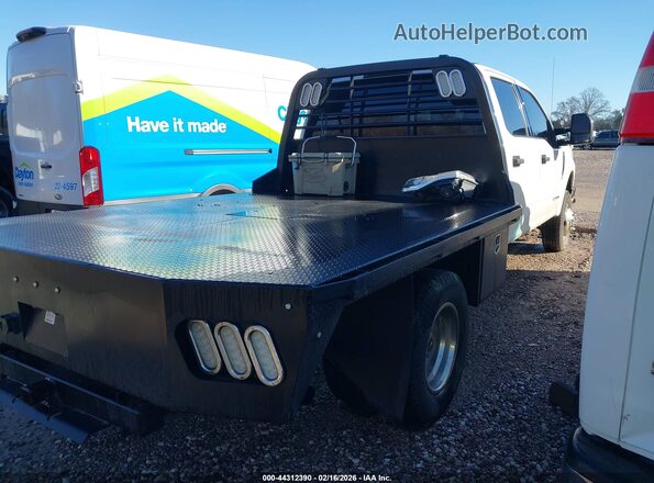 1FD8W3HT9LEC45934 2020 FORD F-350 CHASSIS White Rear right