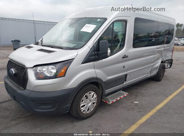 1FDAX2C88NKA24759 2022 FORD PASSENGER Silver Front left