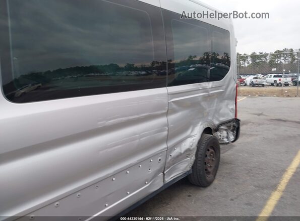 1FDAX2C88NKA24759 2022 FORD PASSENGER Silver Front view