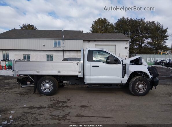 1FDBF2AA3REF85761 2024 FORD F-250 White Widok zestawu wskaźników