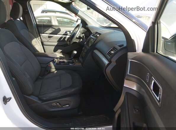 1FM5K7D8XJGA22570 2018 FORD FORD EXPLORER White წინა სალონის ხედი