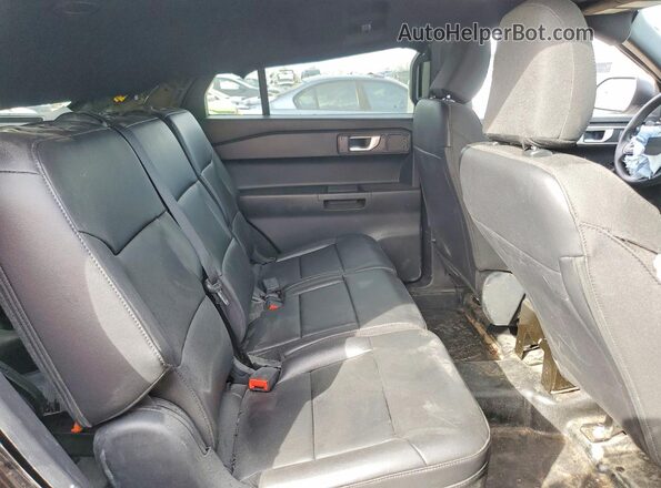 1FM5K8AB2RGA27456 2024 FORD FORD EXPLORER Black Widok tylnych siedzeń