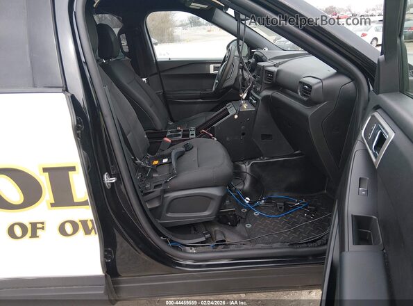 1FM5K8ABXLGA71633 2020 FORD POLICE INTERCEPTOR White Սալոնի դիմացի տեսք