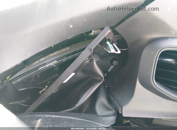 1FM5K8AC1NGA03233 2022 FORD POLICE INTERCEPTOR Silver Հետևի նստատեղերի տեսք
