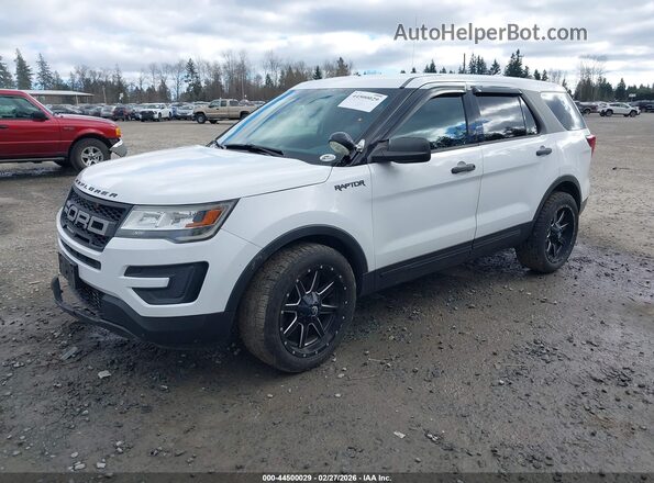 1FM5K8AR2GGD05847 2016 FORD UTILITY POLICE INTERCEPTOR White Առջևի ձախ երեք քառորդ տեսարան