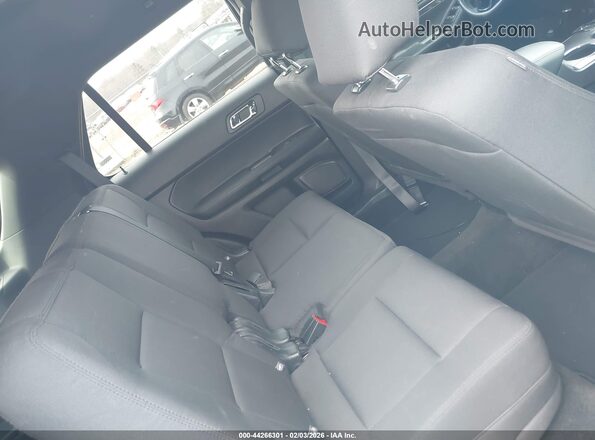 1FM5K8AR7HGD93358 2017 FORD UTILITY POLICE INTERCEPTOR Белый Вид наклейки с VIN-кодом