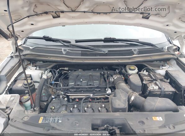 1FM5K8AR7HGD93358 2017 FORD UTILITY POLICE INTERCEPTOR Белый Вид сзади