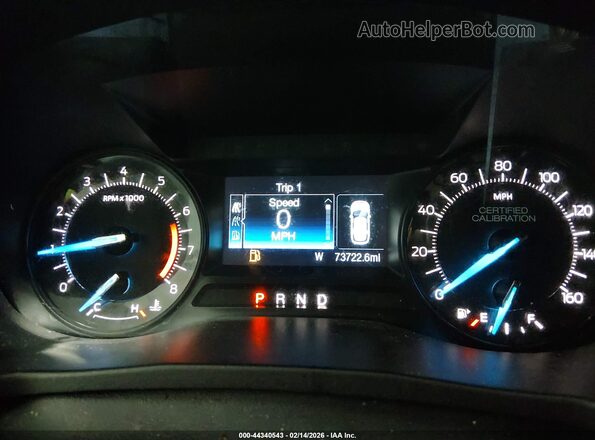 1FM5K8AR9JGC56654 2018 FORD POLICE INTERCEPTOR White Vista de los asientos traseros