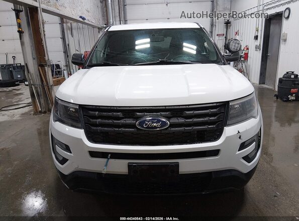 1FM5K8AR9JGC56654 2018 FORD POLICE INTERCEPTOR White 