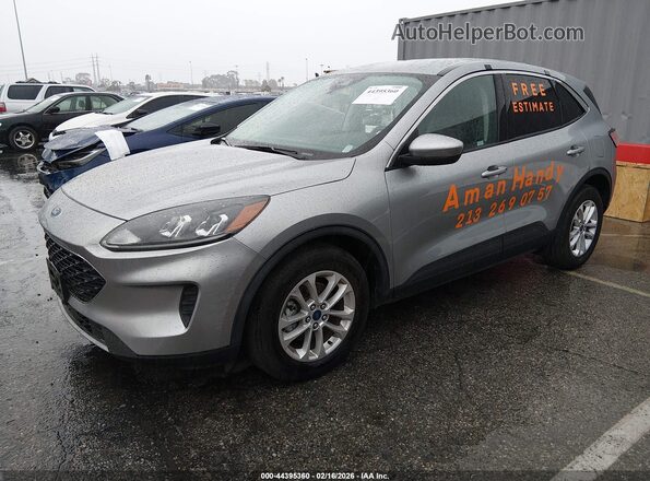 1FMCU0BZ1MUB16461 2021 FORD ESCAPE Silver Առջևի ձախ երեք քառորդ տեսարան