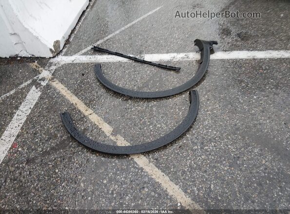 1FMCU0BZ1MUB16461 2021 FORD ESCAPE Silver Սարքավորումների վահանակի տեսք
