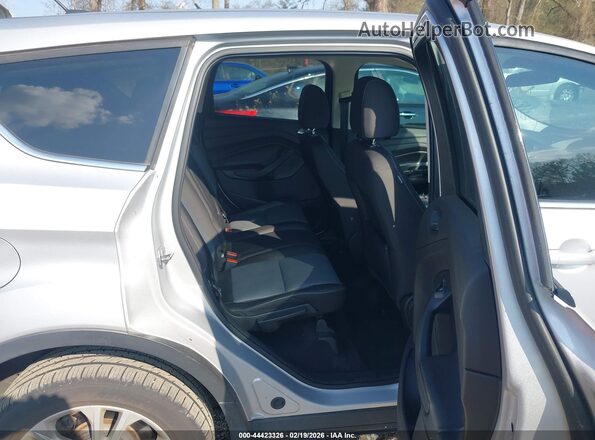 1FMCU0GD7HUD93909 2017 FORD ESCAPE Silver Вид наклейки з VIN-кодом