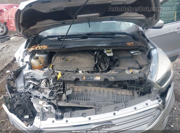 1FMCU0GD7HUD93909 2017 FORD ESCAPE Silver Вид ззаду