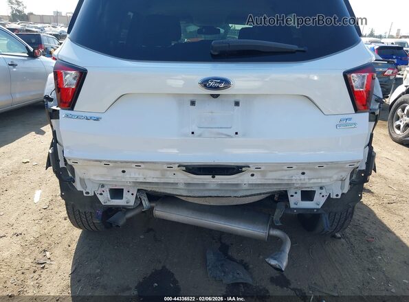 1FMCU0GD9KUC06905 2019 FORD ESCAPE White 
