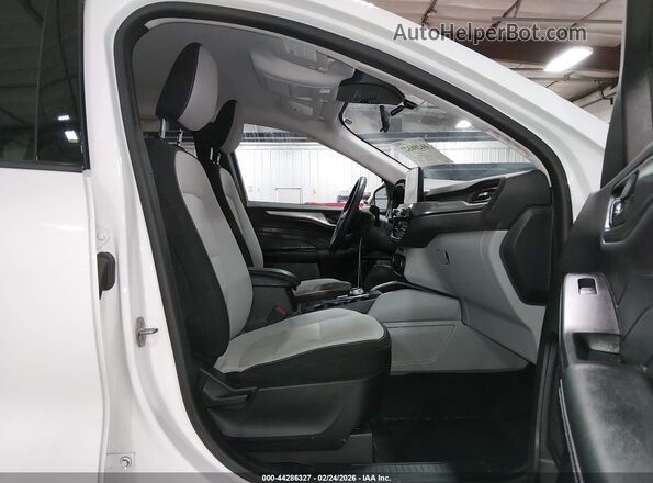 1FMCU0GN0RUB36522 2024 FORD ESCAPE White 