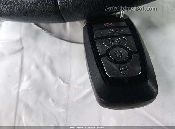 1FMCU0H67LUC28676 2020 FORD ESCAPE Red Vista del salpicadero