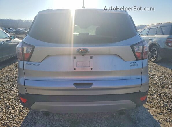 1FMCU0HD4JUA70857 2018 FORD ESCAPE Gray უკანა ხედი