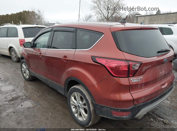 1FMCU9GD2KUC18222 2019 FORD ESCAPE Красный 