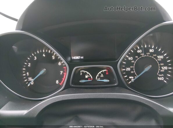 1FMCU9GD5HUC70498 2017 FORD ESCAPE Белый Вид задних сидений