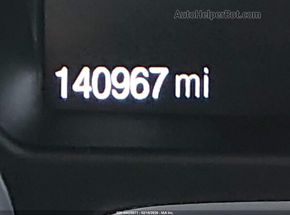 1FMCU9GD5HUC70498 2017 FORD ESCAPE Белый Панорамный вид салона 360°