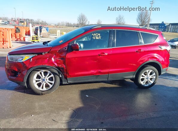 1FMCU9GD9JUC96432 2018 FORD ESCAPE Red Widok z przodu