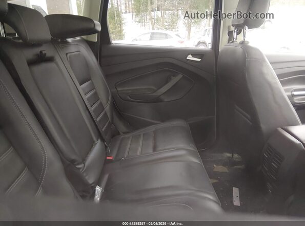 1FMCU9HD4JUB50132 2018 FORD ESCAPE Champagne Vista de la etiqueta del VIN
