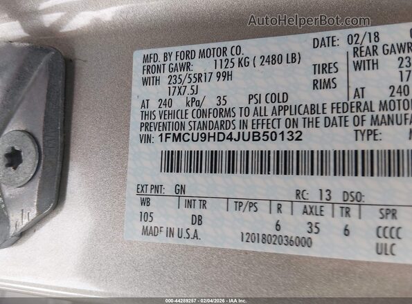 1FMCU9HD4JUB50132 2018 FORD ESCAPE Champagne Vista del compartimento del motor