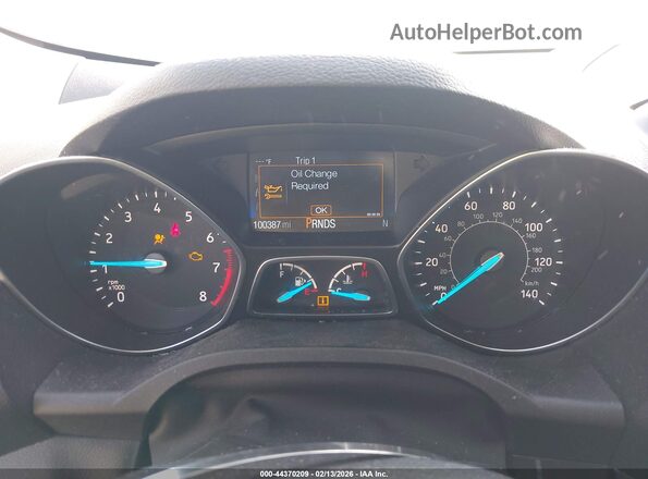 1FMCU9J98JUC59294 2018 FORD ESCAPE Red Вид задніх сидінь