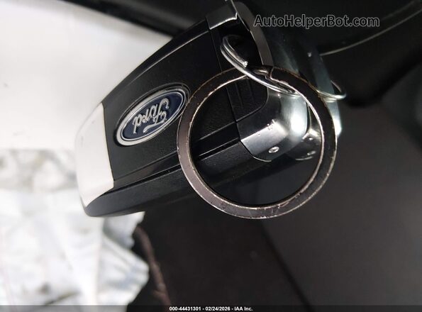 1FMCU9MN2PUA37870 2023 FORD ESCAPE Gray Vista del salpicadero