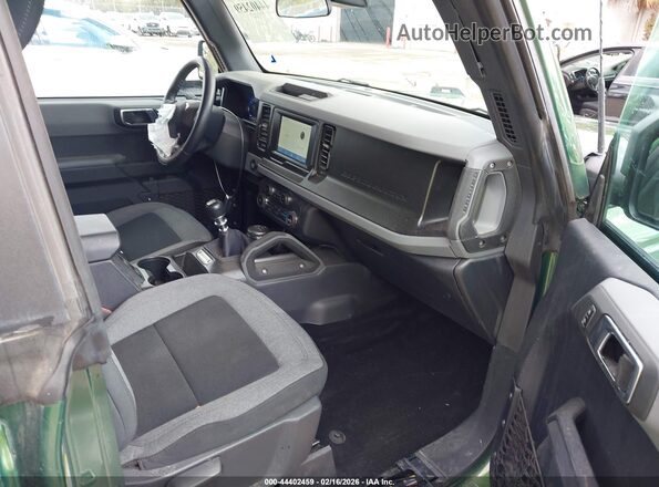 1FMDE5BH4NLB44607 2022 FORD BRONCO Green Widok wnętrza z przodu