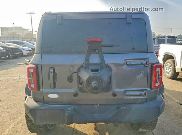 1FMDE5DH1NLB10136 2022 FORD BRONCO Серый Вид салона спереди