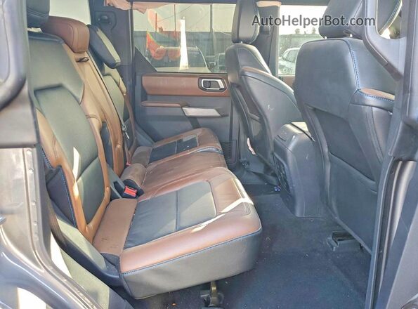 1FMDE5DH1NLB10136 2022 FORD BRONCO Серый Вид подкапотного пространства