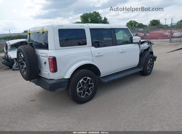 1FMDE8BH9SLB06836 2025 FORD BRONCO White 