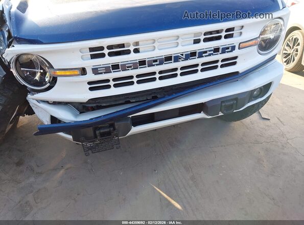 1FMEE1BP4RLA75606 2024 FORD BRONCO Blue Вид спереду