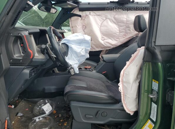 1FMEE5JR4NLA52525 2022 FORD BRONCO Зеленый Вид салона спереди