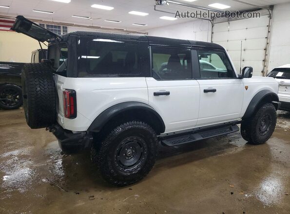 1FMEE9BH2SLB68329 2025 FORD BRONCO Белый Задняя правая четверть