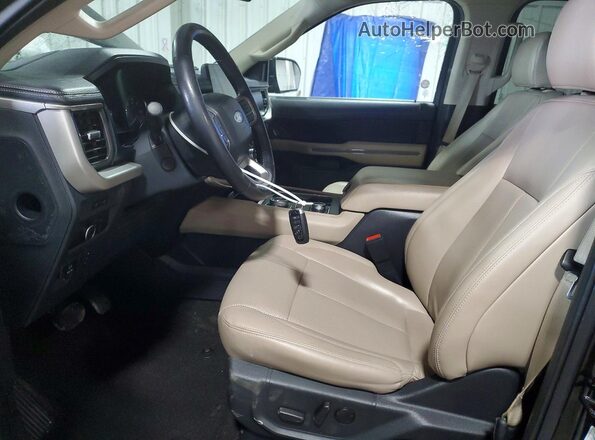 1FMJK1J83PEA29803 2023 FORD EXPEDITION Black Front interior view