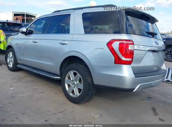 1FMJU1HT3JEA40943 2018 FORD EXPEDITION Silver Հետևի ձախ