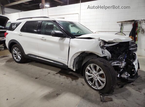 1FMSK8DH3NGA72659 2022 FORD FORD EXPLORER White Przód prawy