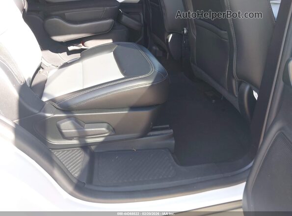 1FMSK8DH3NGC10555 2022 FORD FORD EXPLORER White VIN კოდის სტიკერის ხედი