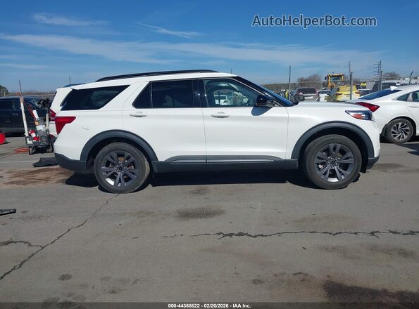 1FMSK8DH3NGC10555 2022 FORD FORD EXPLORER White უკანა სალონის ხედი