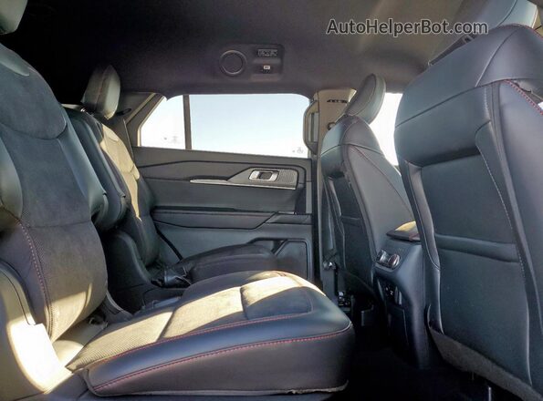 1FMWK8GC9SGC67615 2025 FORD FORD EXPLORER Blue Rear interior view