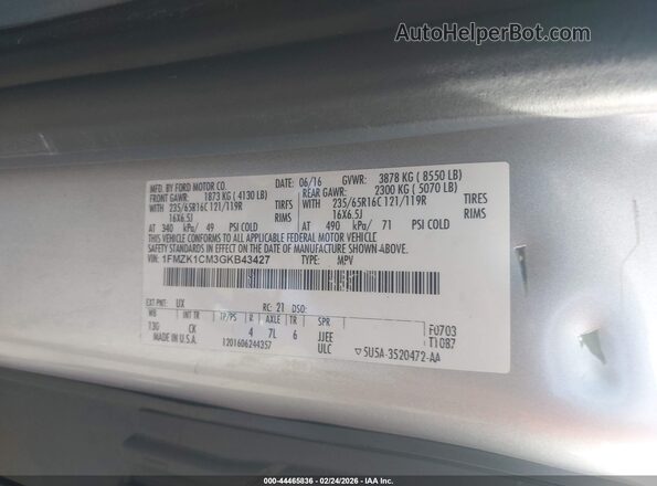 1FMZK1CM3GKB43427 2016 FORD TRANSIT-150 Gray ძრავის განყოფილების ხედი