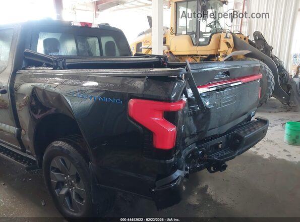 1FT6W5L70RWG31582 2024 FORD F-150 LIGHTNING Black 