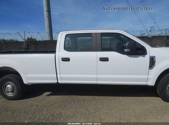 1FT7W2A65JEB98235 2018 FORD F-250 White უკანა სალონის ხედი