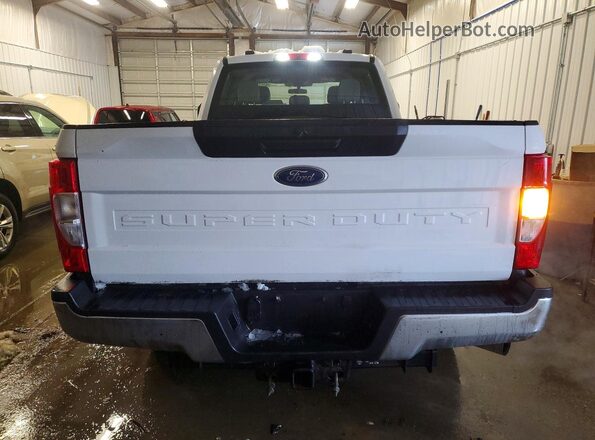 1FT7W2B66NEF11958 2022 FORD F250 White Հետևի տեսք