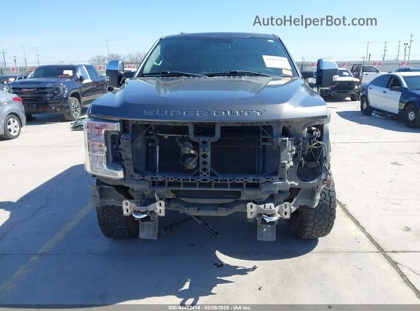 1FT7W2B67HEF34654 2017 FORD F-250 Серый Вид задней части салона