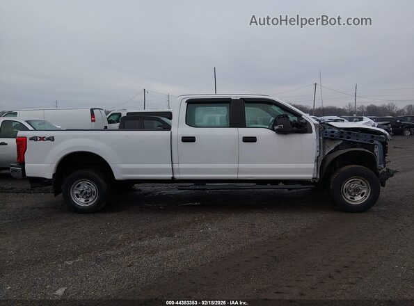 1FT7W2B6XKEC69848 2019 FORD F-250 White Widok wnętrza 360 stopni