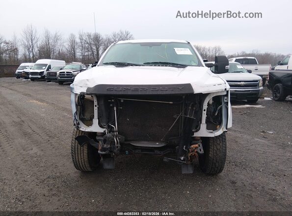 1FT7W2B6XKEC69848 2019 FORD F-250 White Widok wnętrza z tyłu